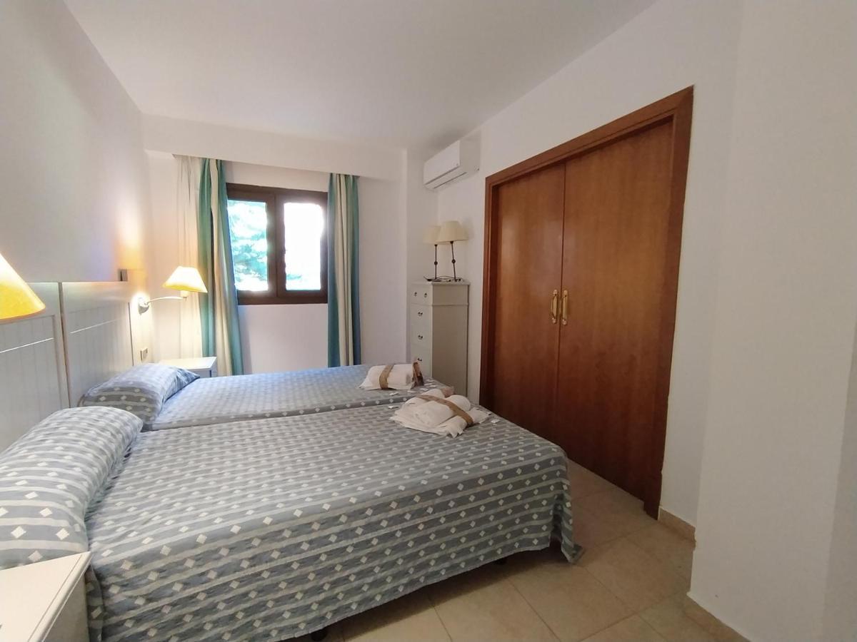 Apartamento Dos Dormitorios Bajo, Vistas Piscina Isla Canela Luaran gambar